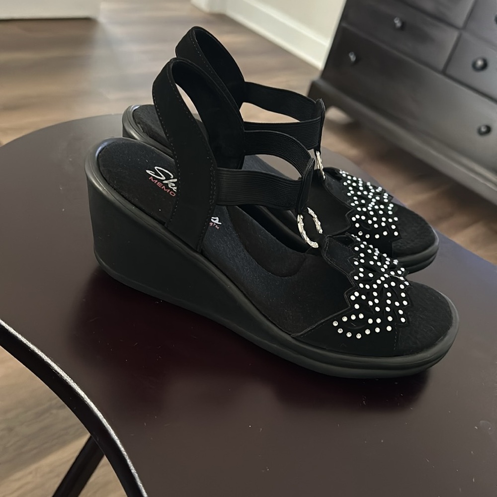 Skechers Cali Rumblers Queen B Wedge Sanda. Size 9. New with out box. - Picture 6 of 11